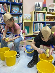 чистим картошку